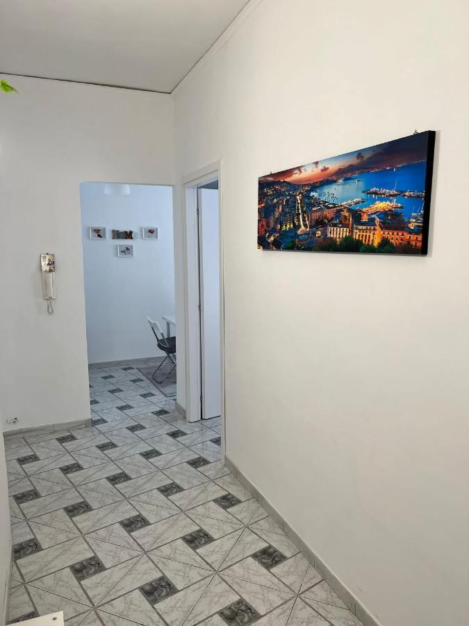 We' Home Napoli Eksteriør billede