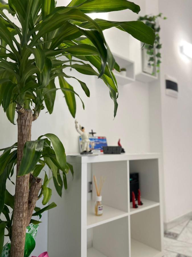 We' Home Napoli Eksteriør billede